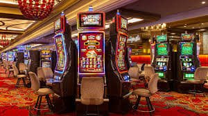 pg777 casino games loading on a mobile phone screen in the Philippines